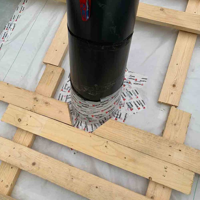 Läpiviennin korjaus ja tiivistys